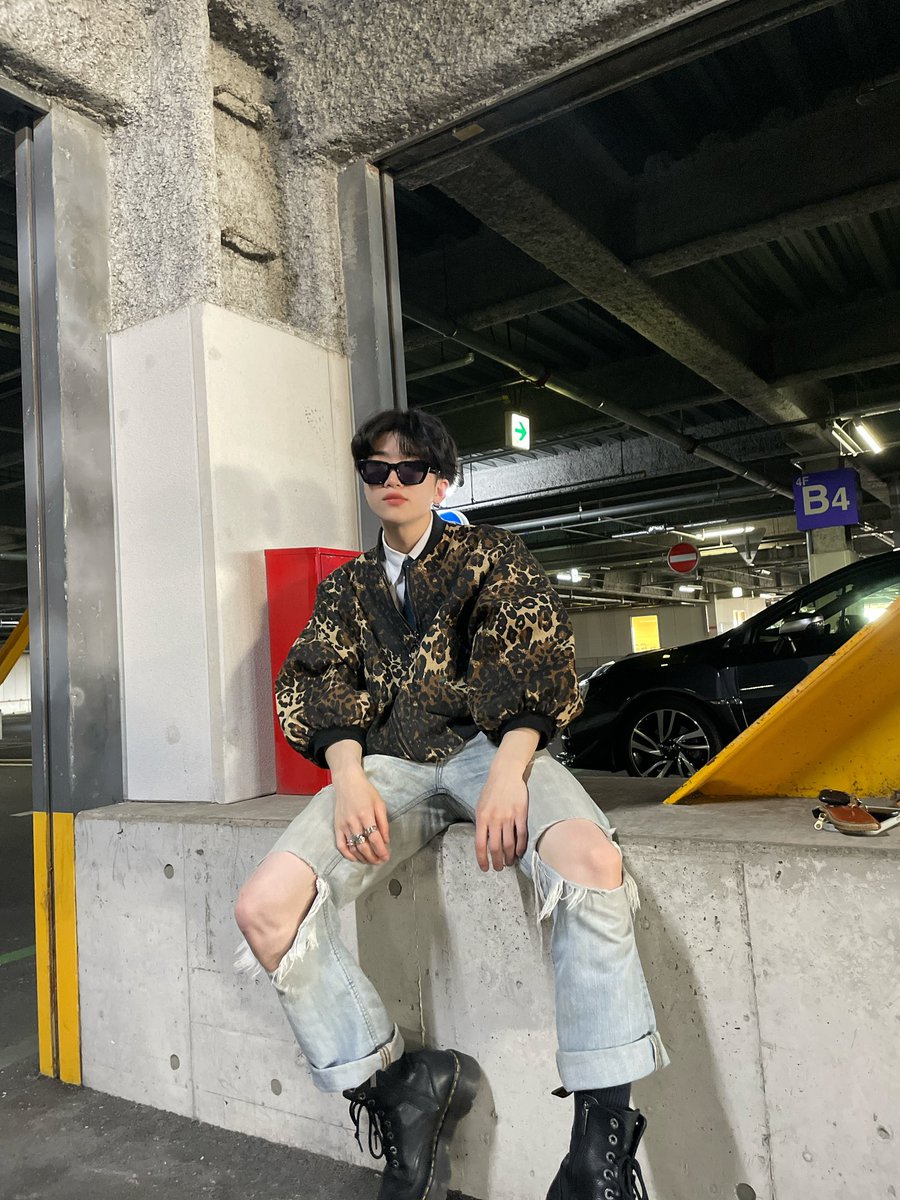 041cente's tweet photo. 季節的にもう着れないけどお気に入りすぎるヒョウ柄ジャケット📸

ヒョウ柄ってめちゃくちゃ可愛いよね🤔 https://t.co/7GXWIRI9nO