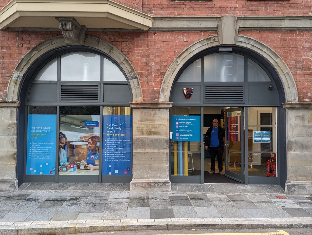 CareersWales's tweet photo. Great news!

Our brand-new #Pontypridd careers centre is now open 😊

You can find us at YMCA Buildings, Taff Street, CF37 4TS. 

To book an appointment with our expert team, call us on 0800 028 4844 or find out more: https://t.co/UOyT1I8zda https://t.co/SRupnMXnbr