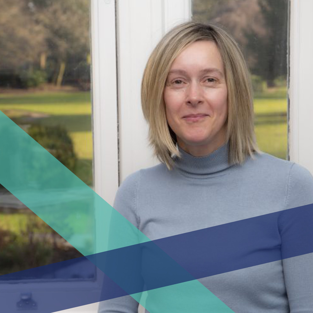 Clowes_UK's tweet photo. #MeetTheTeamMonday

>> Kay Smith.
>> Administrative Assistant (Asset Management).
>> Joined #ClowesDevelopments in January 2022.
>> Kay plays a key part within the busy asset management team.

Meet the rest of the team here: https://t.co/haiPwE9JrE

#team #assetmanagement https://t.co/LY0DNZk5mk
