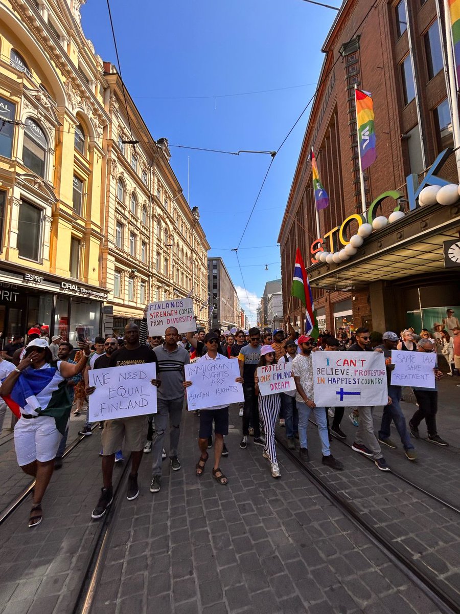 ▶️ fighting for social change has united so many in Helsinki
😟 the sheer number of people at these protests demonstrates the worry and urgency for the government to reconsider these new residence and immigration acts
✊ only when we keep on fighting can we change them