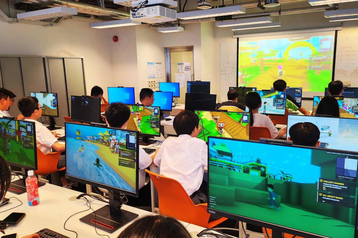 Pivotsch's tweet photo. Best to understand one thing is to try! They all joined the @chordheromusic XP in #GameMaker to #play2learn, they were all having a good time! 🎮 https://t.co/fd0TkWCvcQ