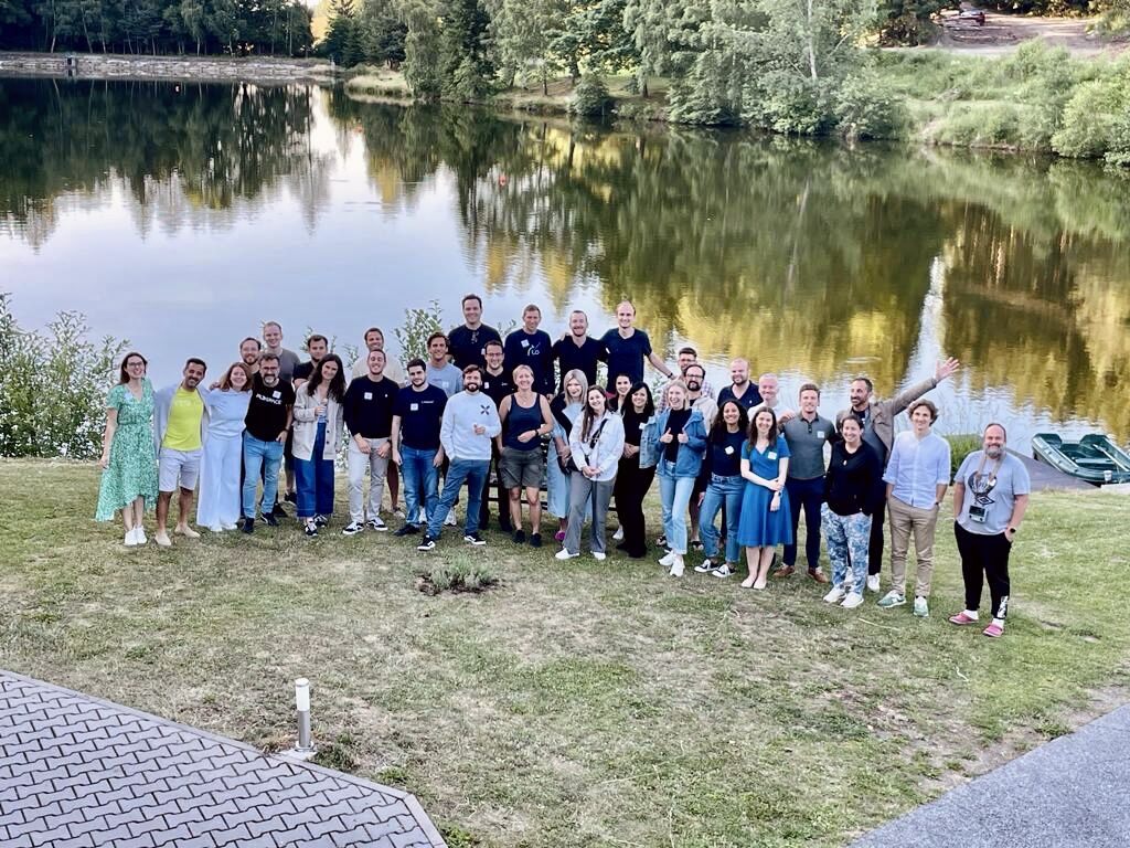 latitudo40's tweet image. We are excited to be one of the 2⃣0⃣ companies selected by #CASSINI Business Accelerator in #Czechia 🇨🇿 

Intensive days of training and mentorship are propelling our growth 📈

Collaboration with experts is fueling our drive to push boundaries in #EarthObservation📡

#Latitudo40