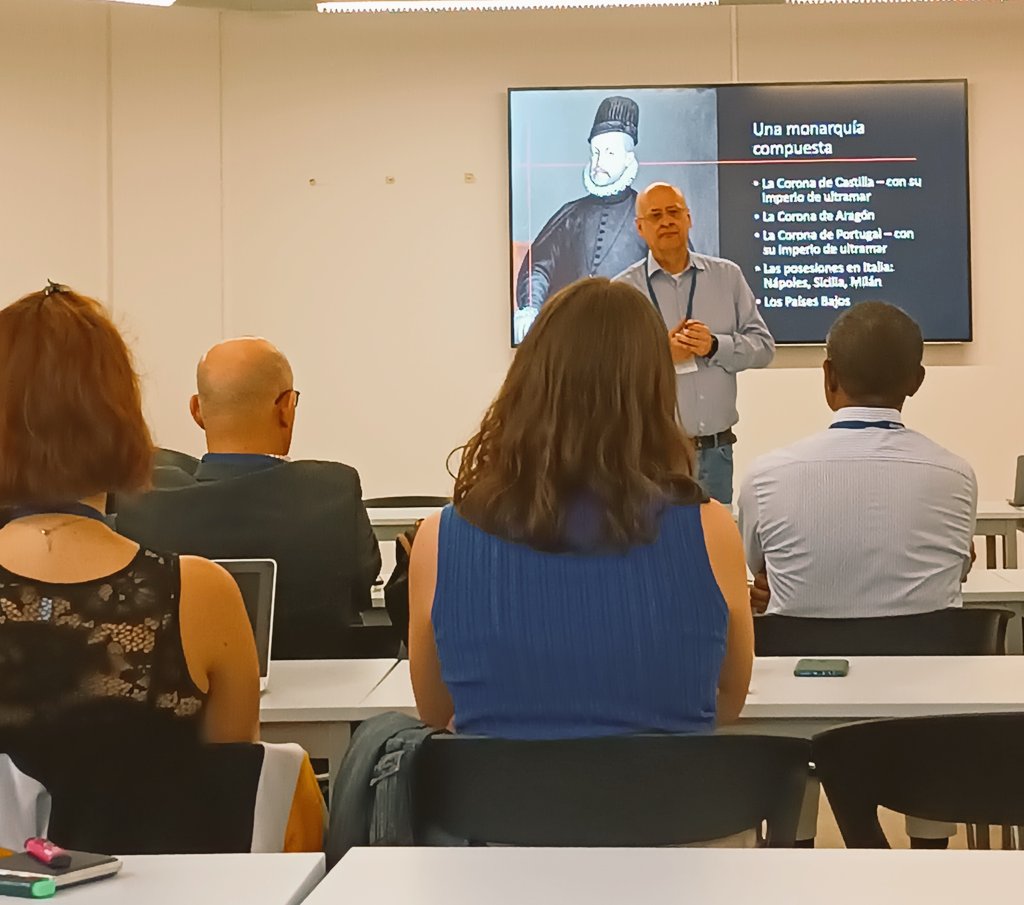 Rocío Ortuño (@escartxa) on Twitter photo Luc Duerloo, former Dean of @UAntwerpenFLW has established some historical grounds for the #globalhispanophone and connected our topic of study to our host city <a href="/Stad_Antwerpen/">Stad Antwerpen</a> at the <a href="/study_aswu/">Antwerp Summer & Winter University</a> <a href="/DigiPhiLit/">DigiPhiLit</a> Luc Duerloo, former Dean of @UAntwerpenFLW has established some historical grounds for the #globalhispanophone and connected our topic of study to our host city <a href="/Stad_Antwerpen/">Stad Antwerpen</a> at the <a href="/study_aswu/">Antwerp Summer & Winter University</a> <a href="/DigiPhiLit/">DigiPhiLit</a>
