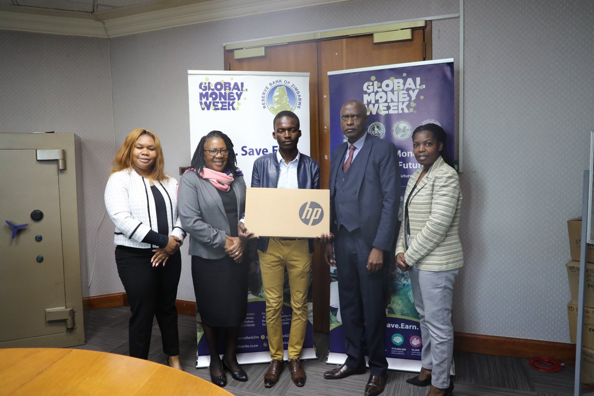 Congratulations to @Kudzai Zhuwaki (centre), a Computer Science student, for coming first in the 2023 Global Money Week Quiz Competition for Tertiary Students conducted by the Reserve Bank of Zimbabwe last Friday in Harare. He won a laptop. #OurStudentsOurPride #ThinkInOtherTerms