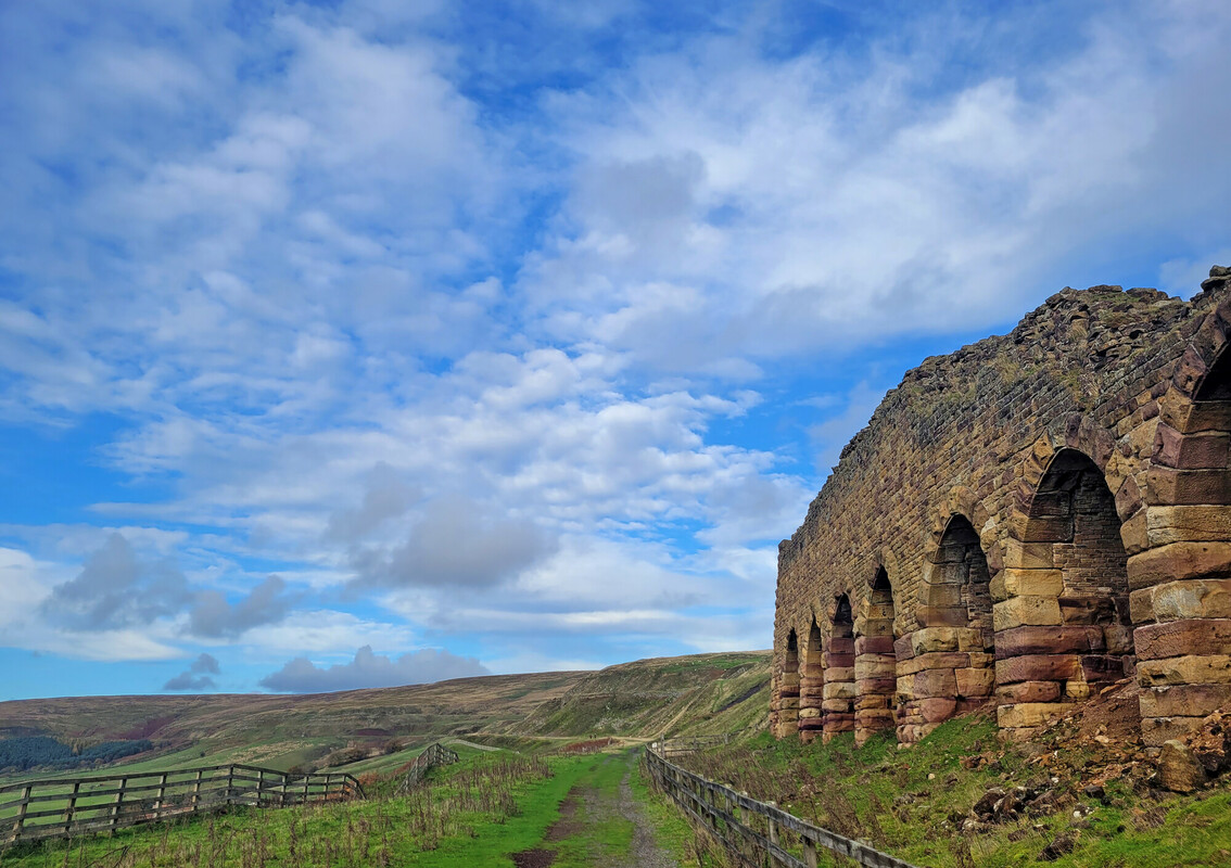 NorthYorkMoors's tweet image. Join Chris Hall on a 6 mile walk to explore some of the remains of ironstone mining and railways, on the east side of Rosedale, on Sunday 23 July. 👣 

Book your place 👉 beyonk.com/uk/mo4xsp1e/ro…