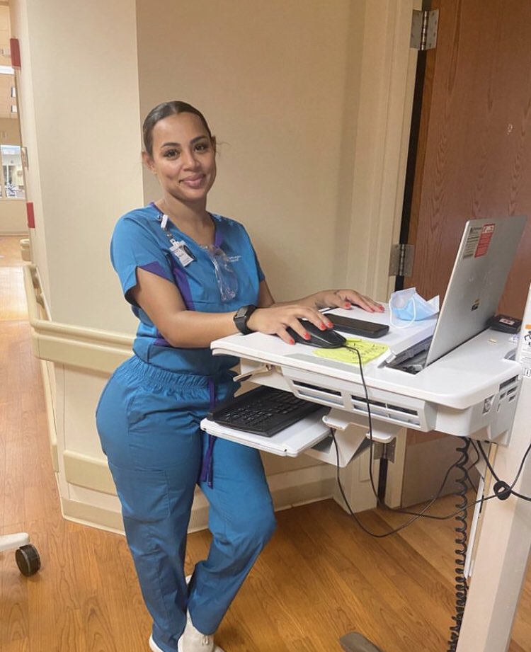 Working class holy loyal bitch😍😍😇☺️😍😍