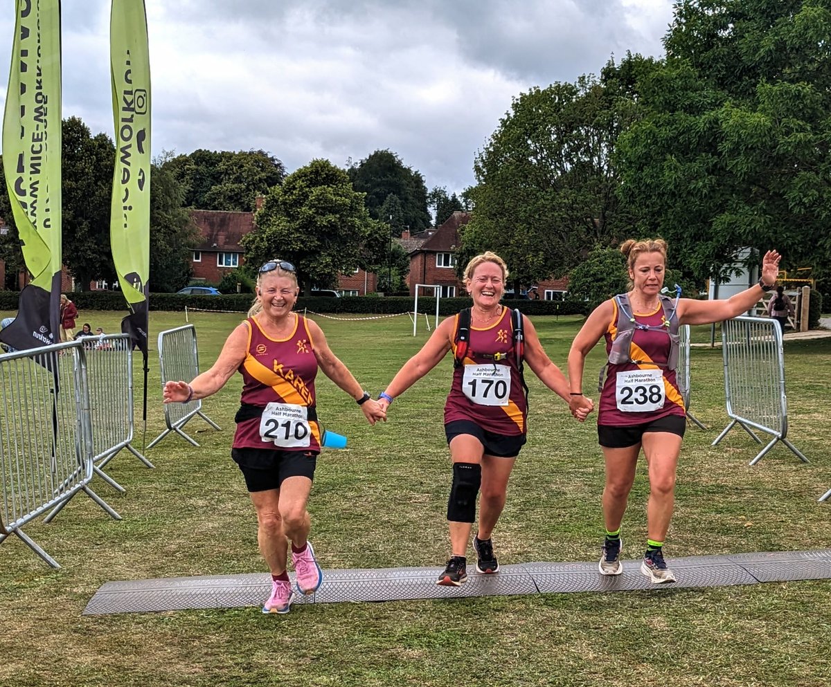 niceworkrun's tweet photo. The Bewl 15 &amp; 5 and The Ashbourne HM took place this weekend, and a cracking race day was had by all!
We enjoyed fantastic performances, stunning courses and truly wonderful finish-line moments!
Our thanks to everyone that took part; you were magnificent!
#niceworkrun #ukrunchat https://t.co/RXGzxPCeIu