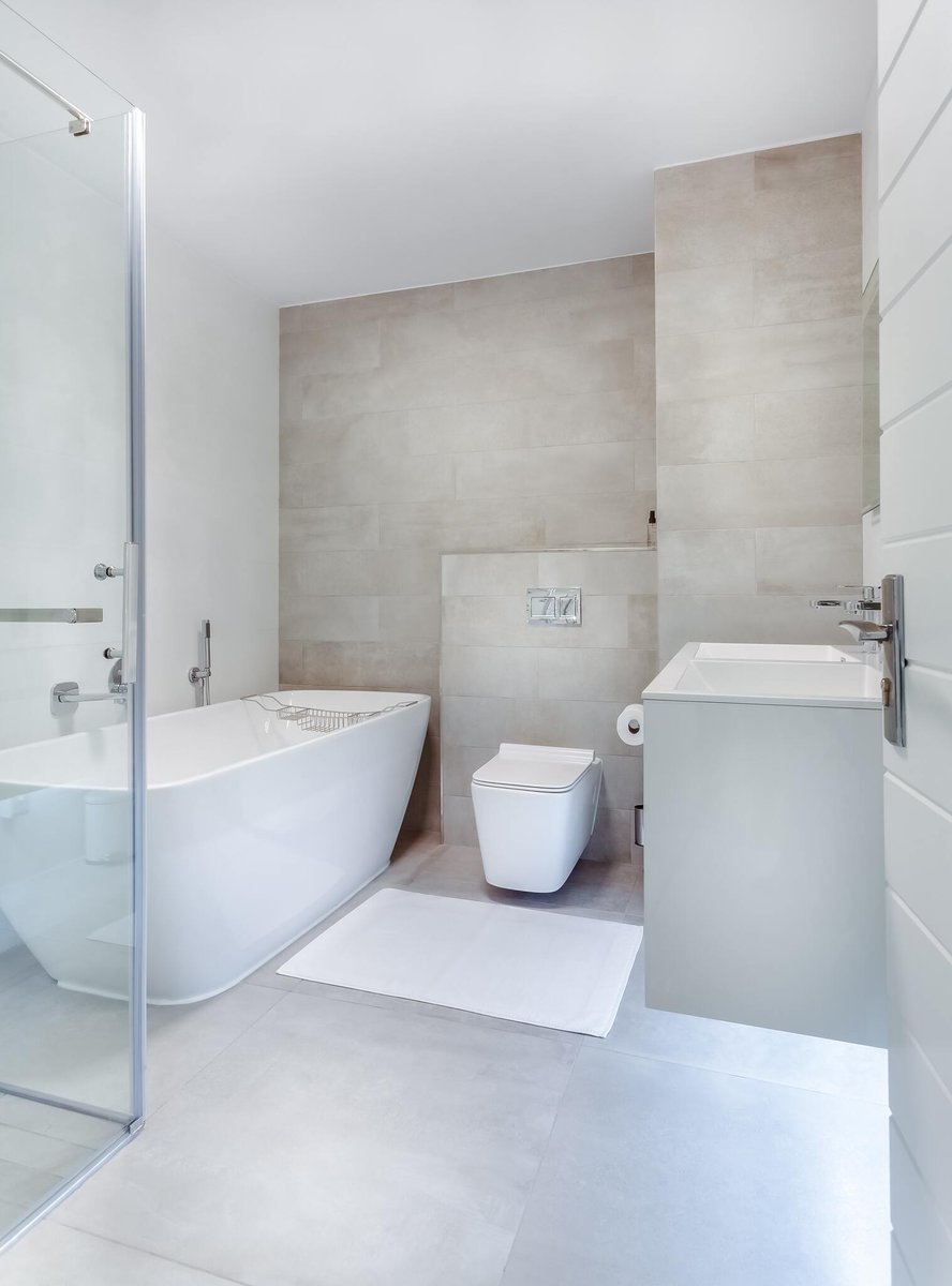 feathersold's tweet photo. Are you thinking of revamping your bathroom? 

Read this blog post to learn the top tips from experts that you should consider before renovating your bathroom. https://t.co/hme2joX4dZ https://t.co/W2BQQhKYQW
