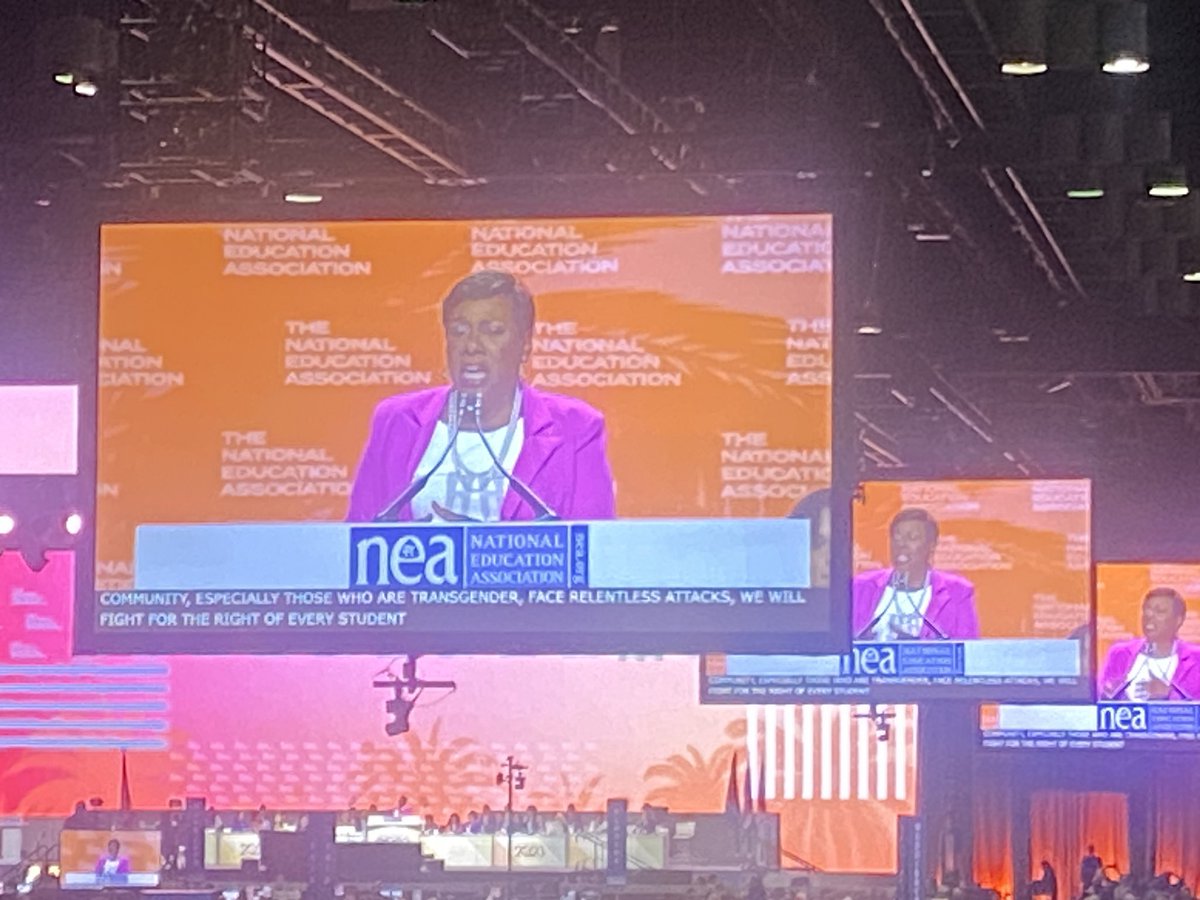 Lisa Hudson tweet media