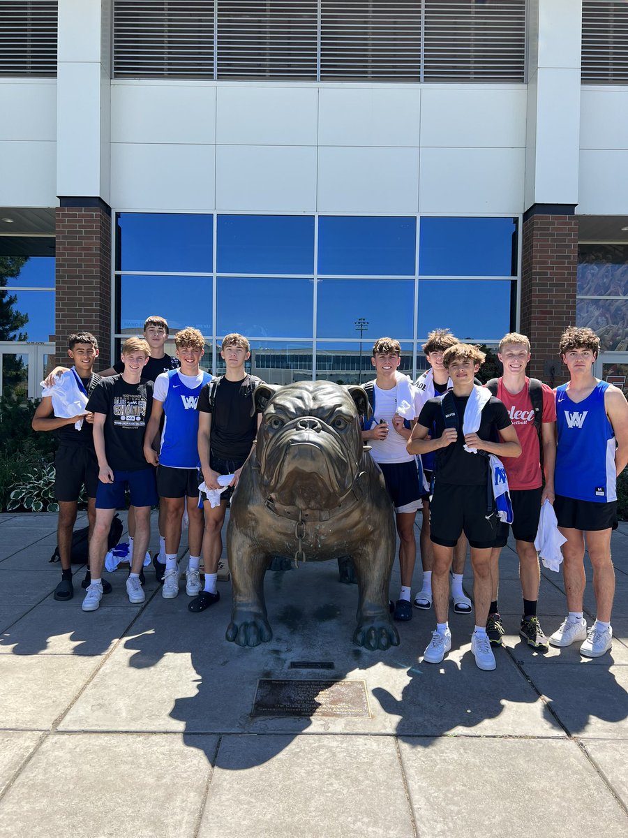 wahiboysbb's tweet photo. Our guys had a great week at GU camp!! They competed at a high level, got better and enjoyed their time together. This group keeps taking steps in the right direction and are a blast to be around. 🏀🏀🏀 https://t.co/RAtwY3Q68b