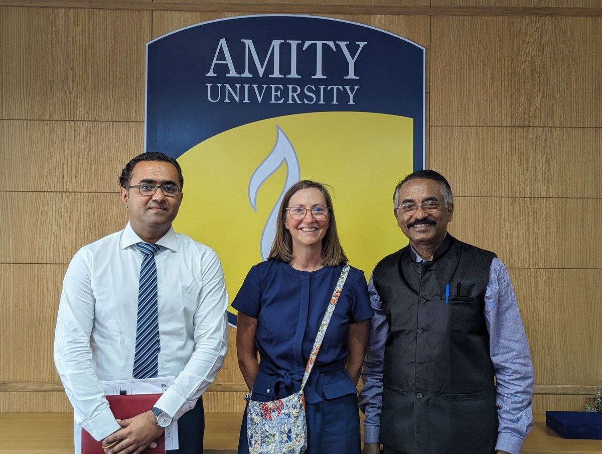 Miami_Econ's tweet photo. Professor Janice Kinghorn (@DrKecon) recently had a trip to India with Miami faculty on a Fulbright-Hays grant. @FarmerSchoolMU https://t.co/SOR5bO3s8K