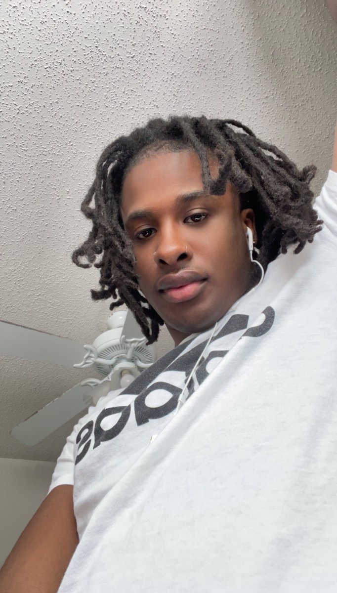 sureeQuan's tweet photo. https://t.co/JOsXIYMfzF