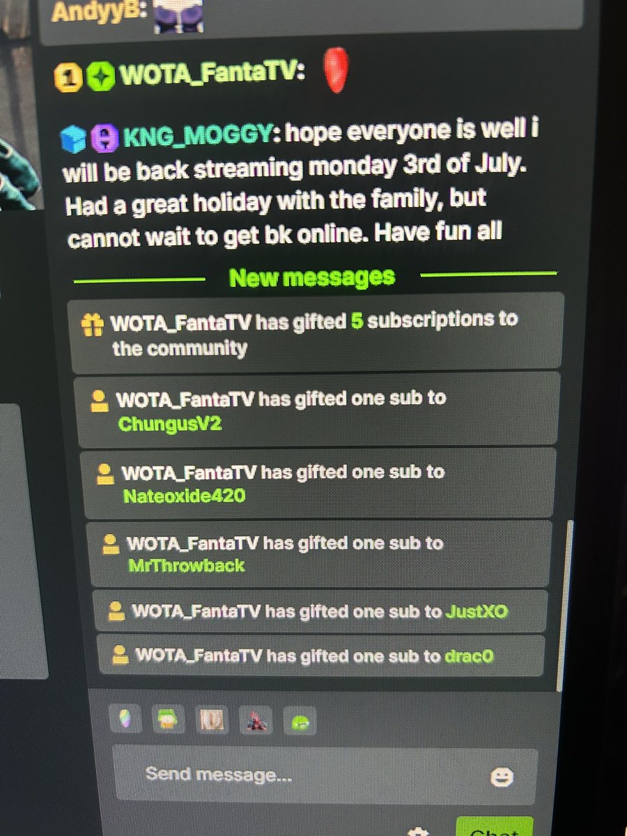 FantaTV_KICK's tweet photo. Little gifted to the kick community ❤️❤️❤️❤️ @KNG_MOGGY  @LONEWOLFanCUB @itsShanime  TRUCKERCHRIS @kick @StakeEddie @KICKCOMMUNITY01 https://t.co/cBiliNndTA