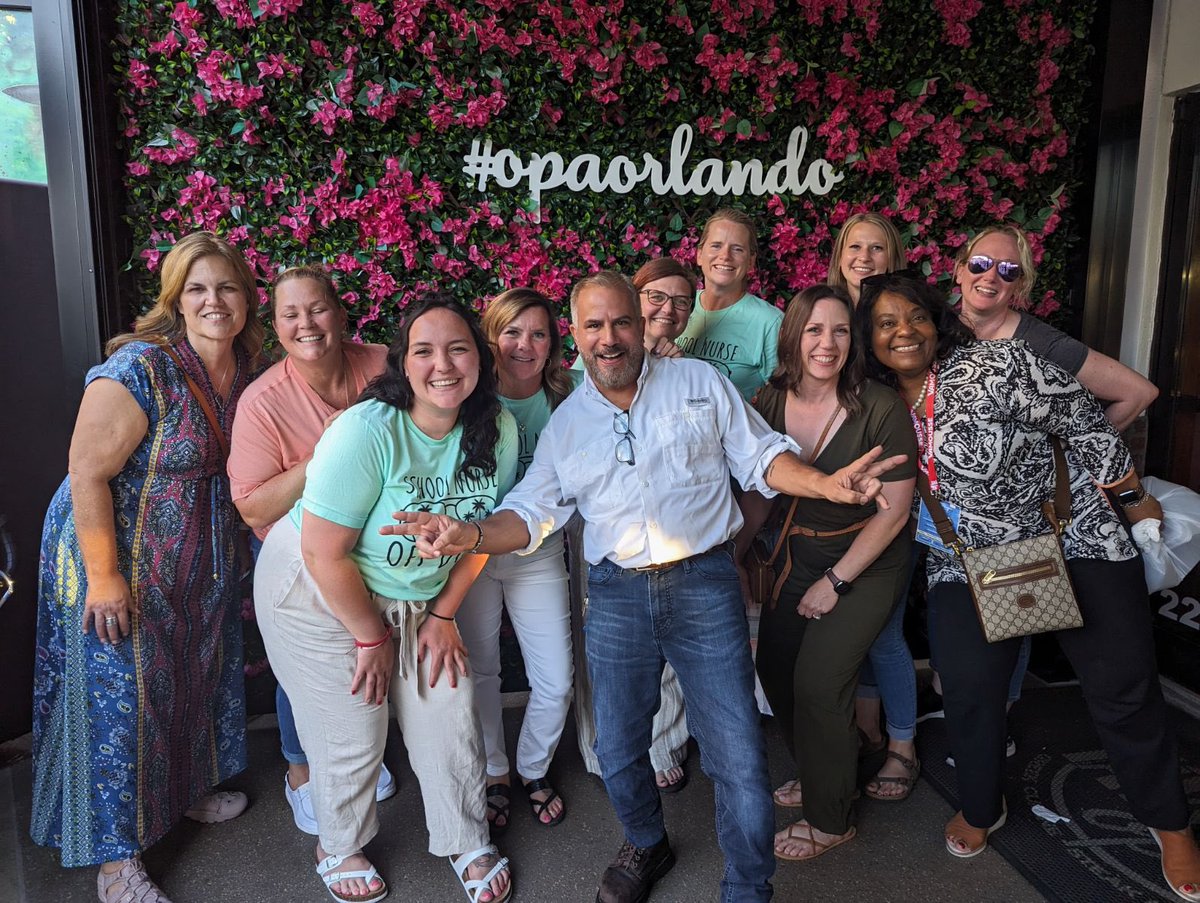 Mary Headley tweet media