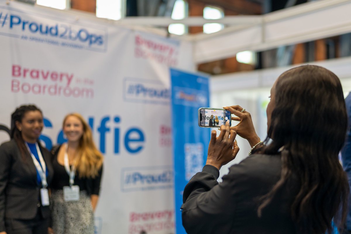 BraveryITB's tweet photo. 𝗪𝗘 are looking back on our most recent visit to the #NHSConfederation, where Monique Carayol exhibited everything Bravery in the Boardroom, joined by @emmachallans from @Proud2bOps. https://t.co/mSa6Js8UU2