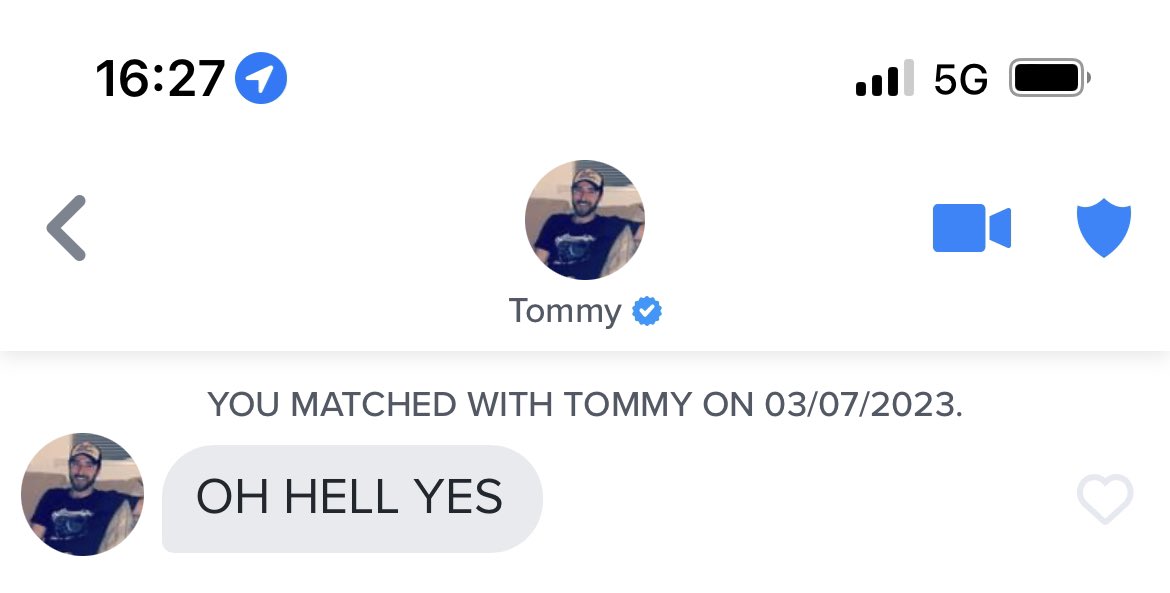 lxnewsomex's tweet image. This is how all men should react when they match with you