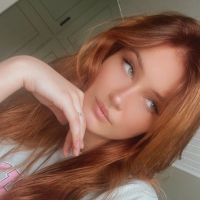 basicbecs's tweet photo. Uhm sooo, i guess im a redhead now 🤷🏽‍♀️🤷🏽‍♀️ https://t.co/LZ0XxlYZuN