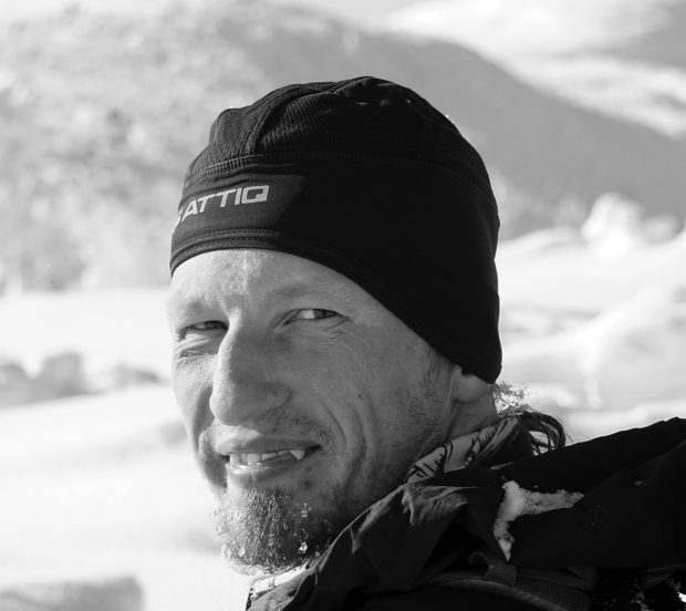Sad News: Polish climber Paweł Kopeć has died near CIV (~7300 m) on Nanga Parbat (8126 m).