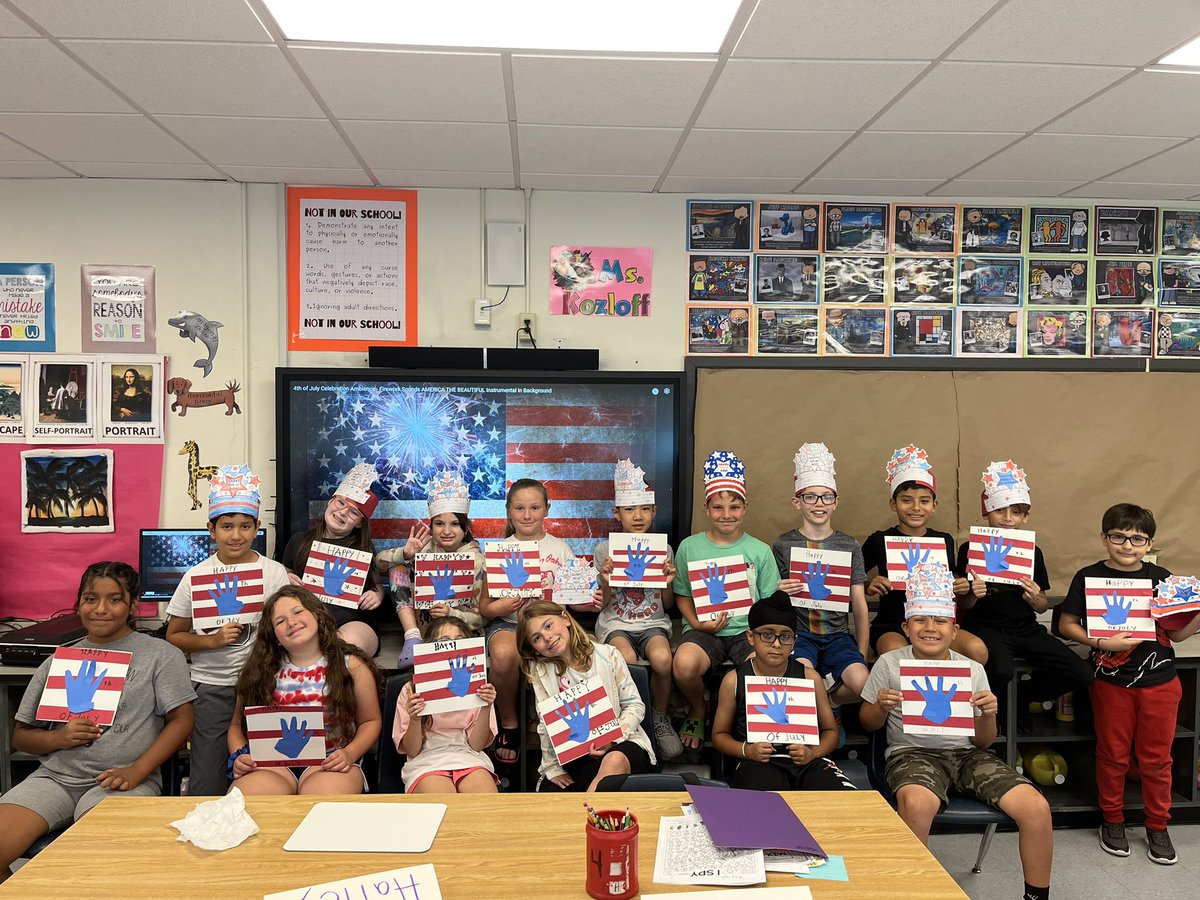 Mrs_Licata's tweet photo. Celebrating Independence Day with this great group! 🇺🇸 @WeRStokes https://t.co/jYvf1inOIw