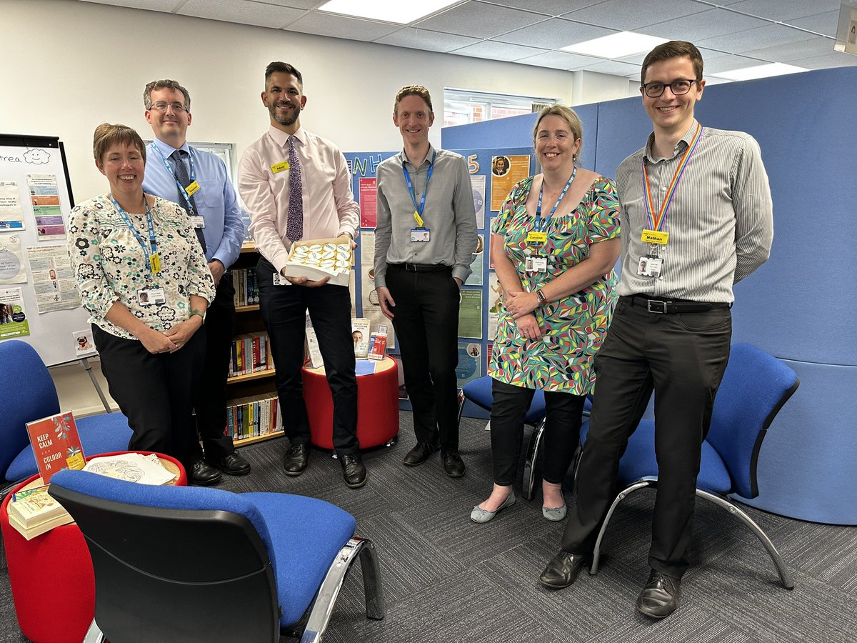 Fab to visit our brilliant library team earlier to hear about all their great work and wish them a happy NHS 75th. Hope you enjoy the shortbread folks! #NHS75