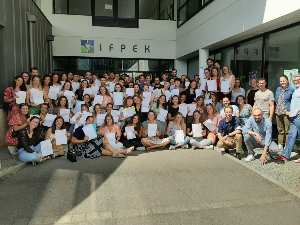 IFPEK_Rennes's tweet image. 👏 𝗙𝗘𝗟𝗜𝗖𝗜𝗧𝗔𝗧𝗜𝗢𝗡𝗦 𝗔𝗨𝗫 𝗡𝗢𝗨𝗩𝗘𝗔𝗨𝗫 𝗠𝗔𝗦𝗦𝗘𝗨𝗥𝗦-𝗞𝗜𝗡𝗘𝗦𝗜𝗧𝗛𝗘𝗥𝗔𝗣𝗘𝗨𝗧𝗘𝗦 ‼️

Bravo 👏 à tous nos étudiants ! Nos meilleurs souhaits pour votre avenir professionnel !

#diplome #retrouvailles #celebration #reçu #masso #kinesitherapeute
