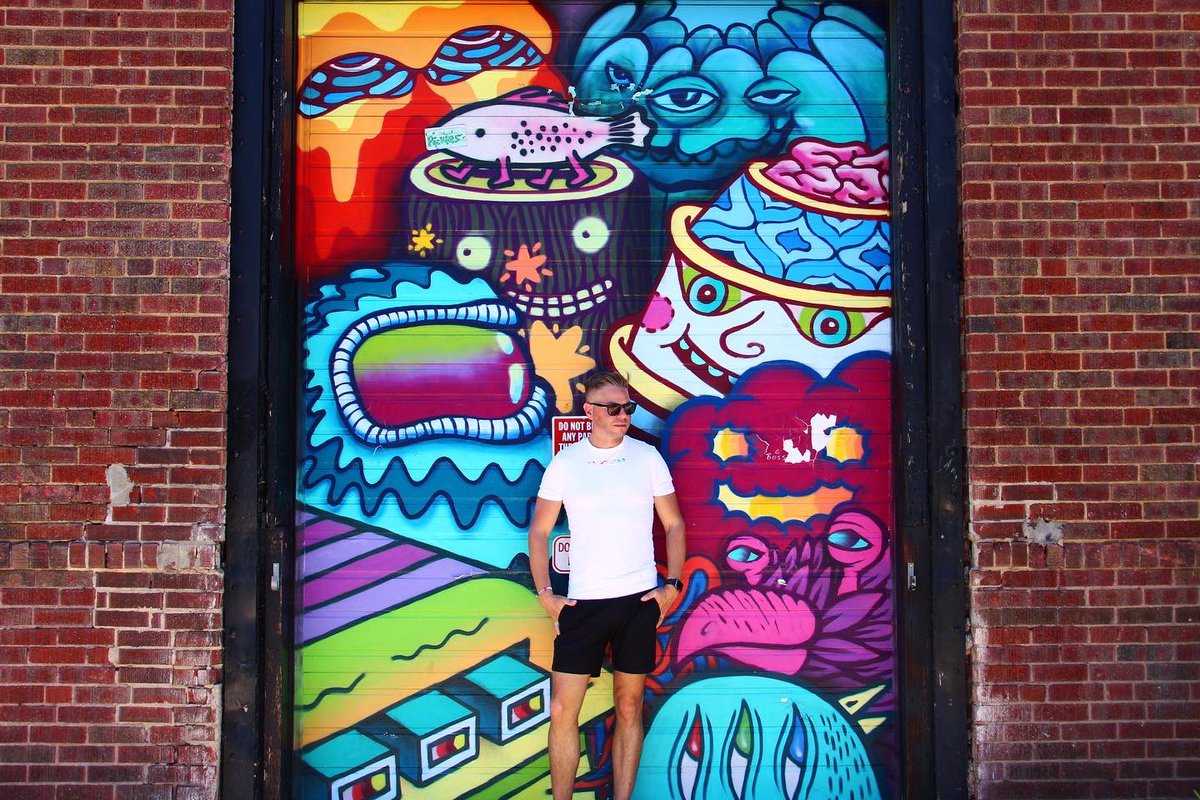 br_webb's tweet image. Be bold, be daring, be different.

🎨 @DenverGraffiti 
📍 @visitdenver 

#HomoCultureTour #VisitDenver #DenverGraffitiTour #DenverGraffiti #murals #streetart