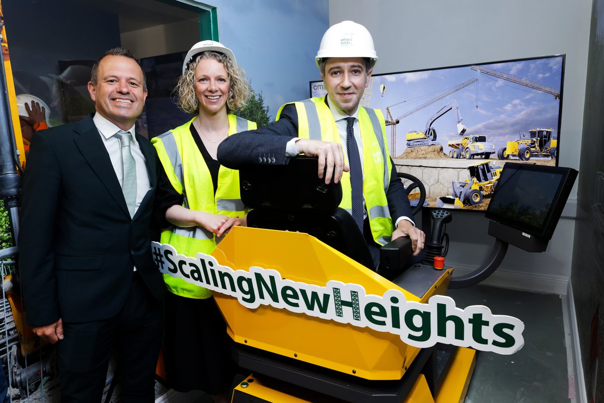 ibec_irl's tweet image. Minister Simon Harris, Fergal O’Brien, Executive Director of Lobbying &amp;amp; Influence in Ibec and Andrew Brownlee, CEO, SOLAS speaking at The National Construction Training Centre for a skills event on the role training and upskilling can play in unlocking housing challenges.