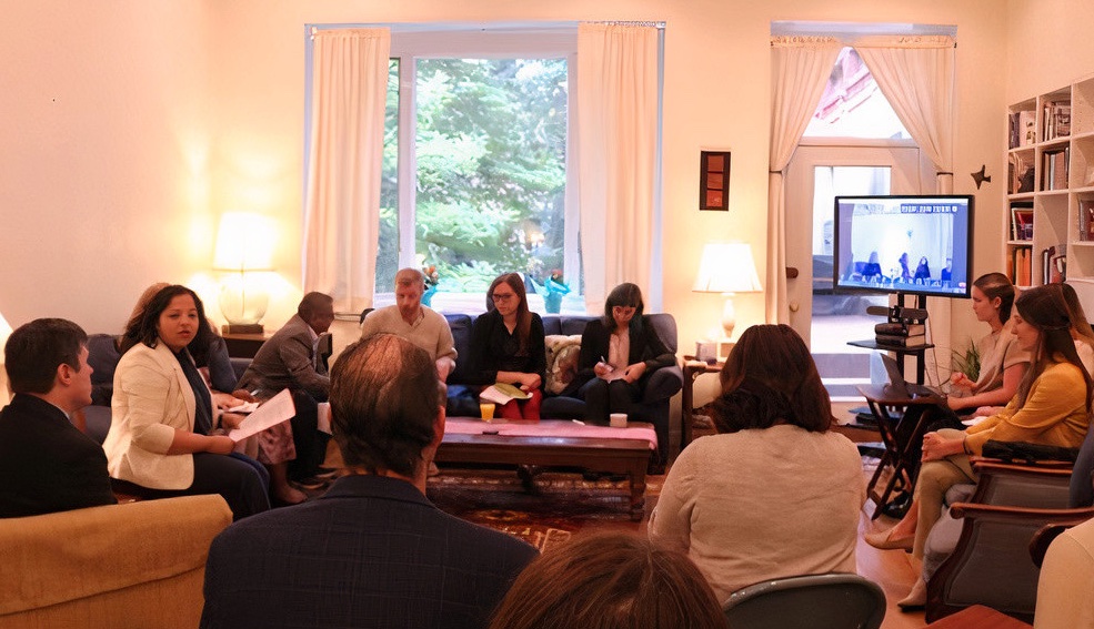 QuakerUNOffice's tweet photo. QUNO NY celebrated the fifth anniversary of #Pathwaysforpeace highlighting the importance of early action, warning and data collection mechanism to strengthen #prevention https://t.co/ztGsdAH5RL https://t.co/J9pUaywpQT