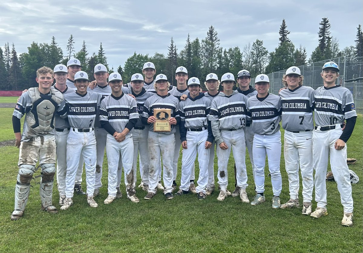 LC Baseball Club tweet media