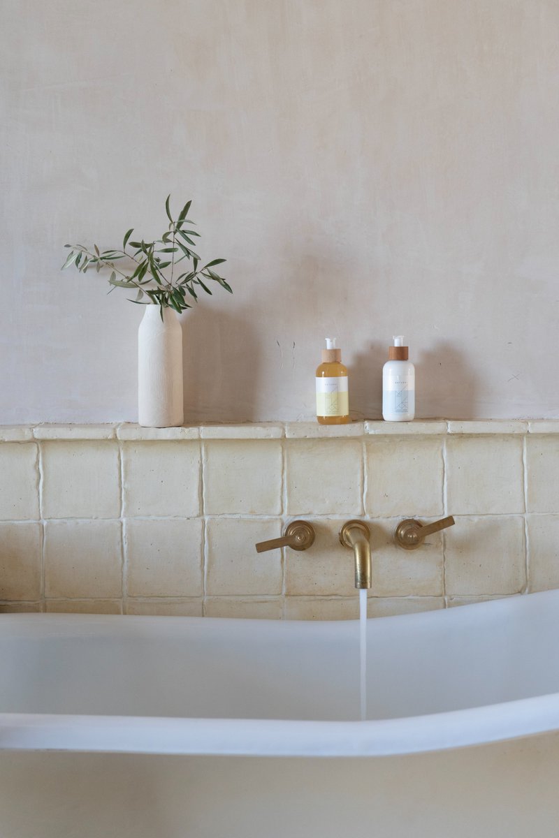 Bert & May tweet media