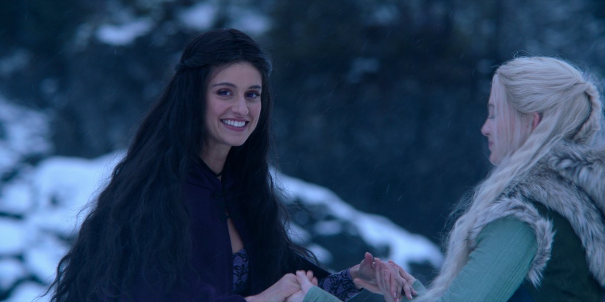 NetflixFR's tweet photo. Yennefer de Vengerberg. 🔮 https://t.co/U5bFimQhit