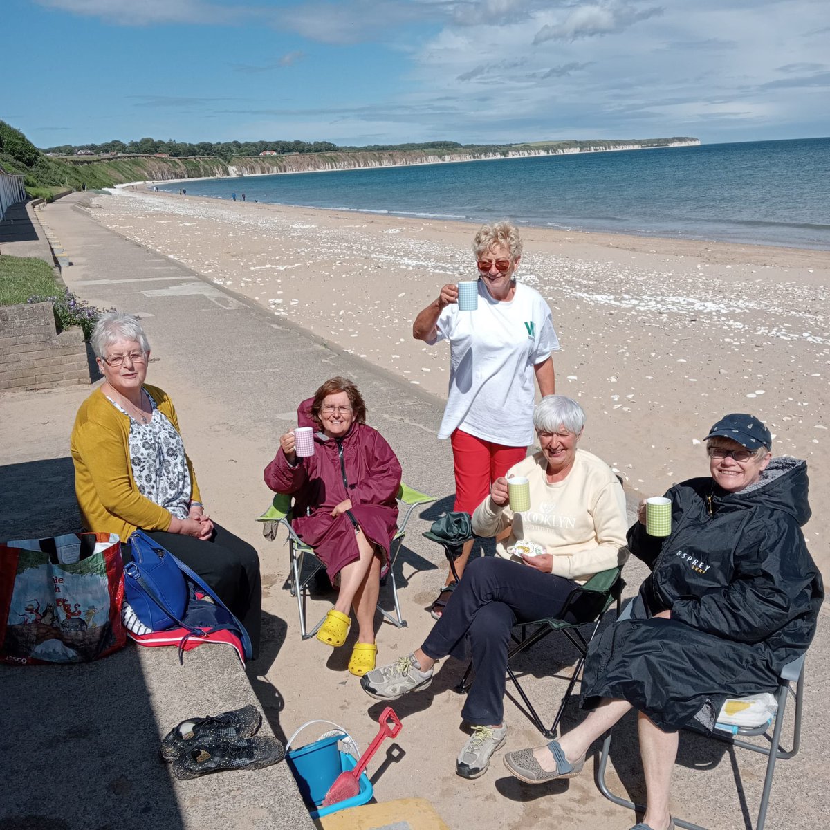 Our sea swimmers are at it again! 😁
Some of our members took the plunge this afternoon and then enjoyed tea and cake at our beach hut!
#holidayathome #sewerby #bridlington #WI