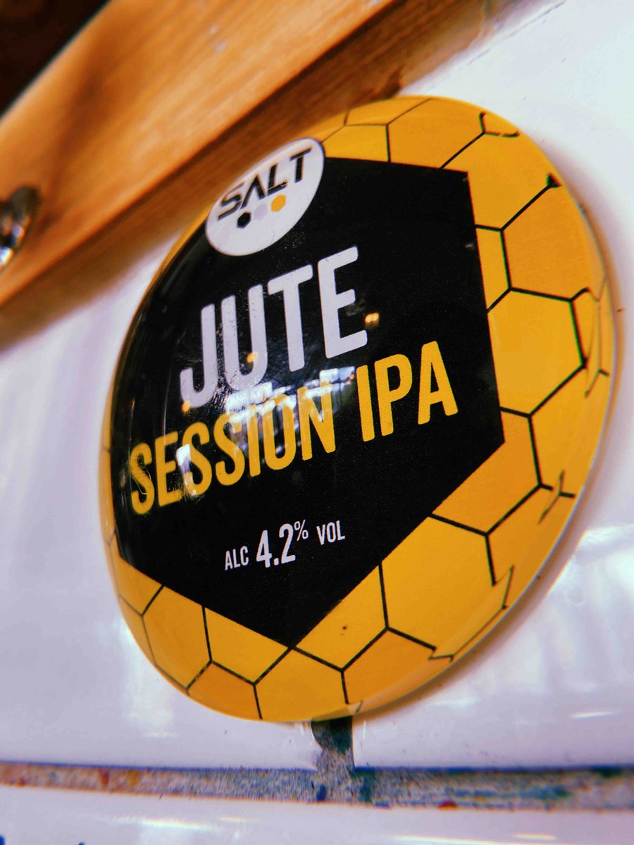 thesalthouseNW's tweet photo. JUTE is back on tap baby!
@SaltBeerFactory
#TheSalthouseNW #SaltBeerFactory #SessionIPA #Hazzzzy https://t.co/K5NTgPpqQX