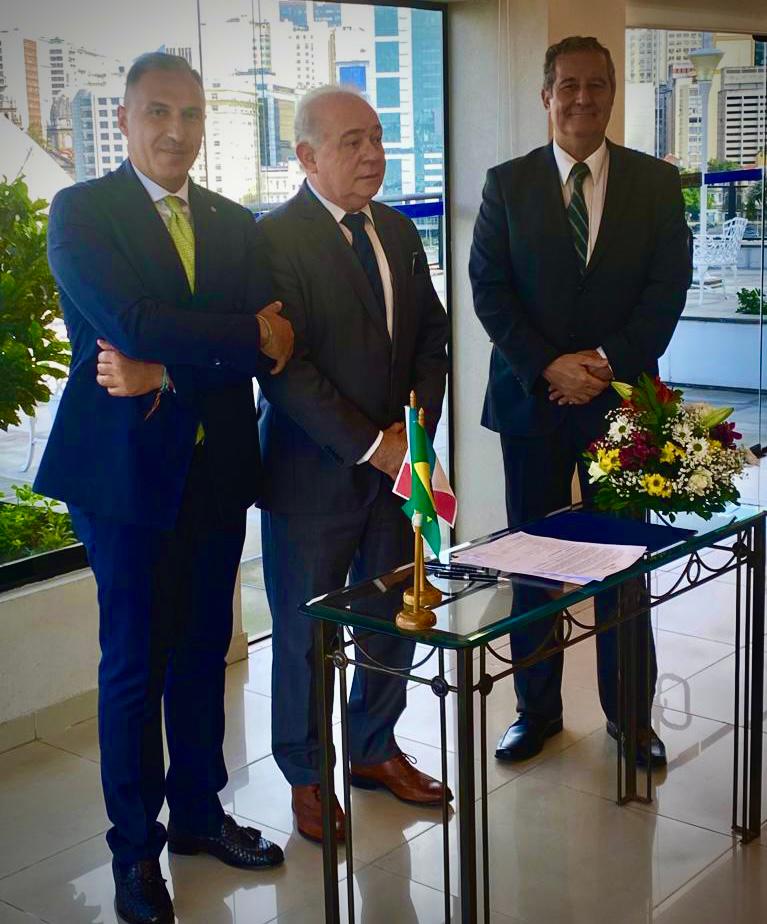 Italy in Brazil tweet media