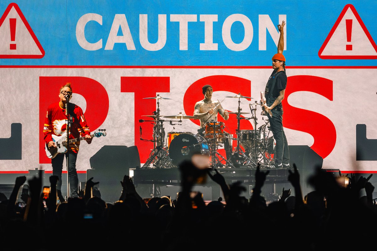 Jarrett 📸 (@jarrett_edmund) on Twitter photo .<a href="/blink182/">blink-182</a> in Calgary at the <a href="/cgysaddledome/">Scotiabank Saddledome</a> on June 30, 2023.
Shot for <a href="/THENEWLOFI/">The New LoFi</a> đź’« .<a href="/blink182/">blink-182</a> in Calgary at the <a href="/cgysaddledome/">Scotiabank Saddledome</a> on June 30, 2023.
Shot for <a href="/THENEWLOFI/">The New LoFi</a> đź’«