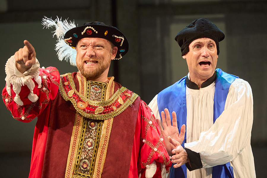 HHLiveOnStage's tweet photo. You'd best BEHEADING to see #BarmyBritain on tour this week! Catch King Henry VIII and more in...
π Durham on 7 & 8 July
π Stockport on 9 July
Book now: https://t.co/10u8IHNvjP πΈ Mark Douet https://t.co/DYmIdzPOhA
