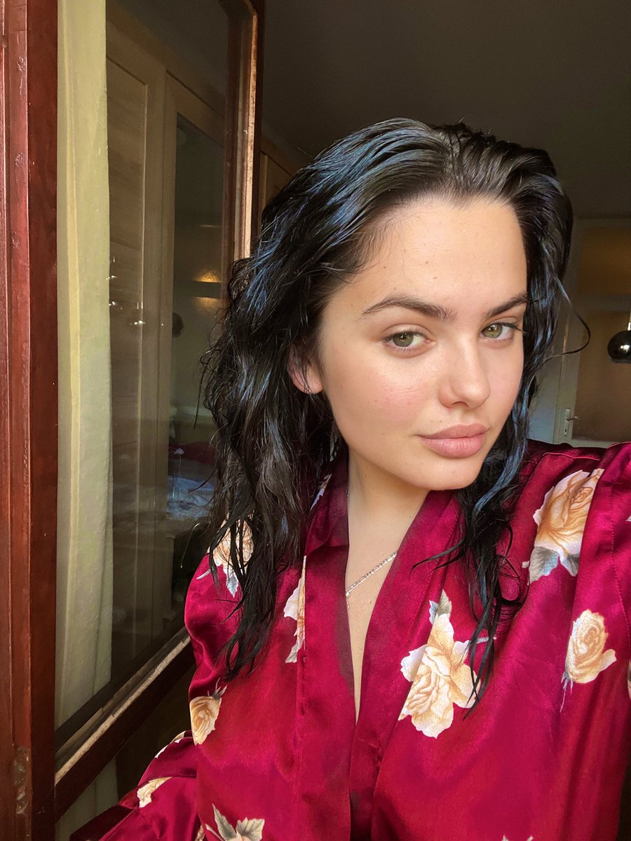 comilica_'s tweet photo. 🤪 https://t.co/AqWi0siUPL