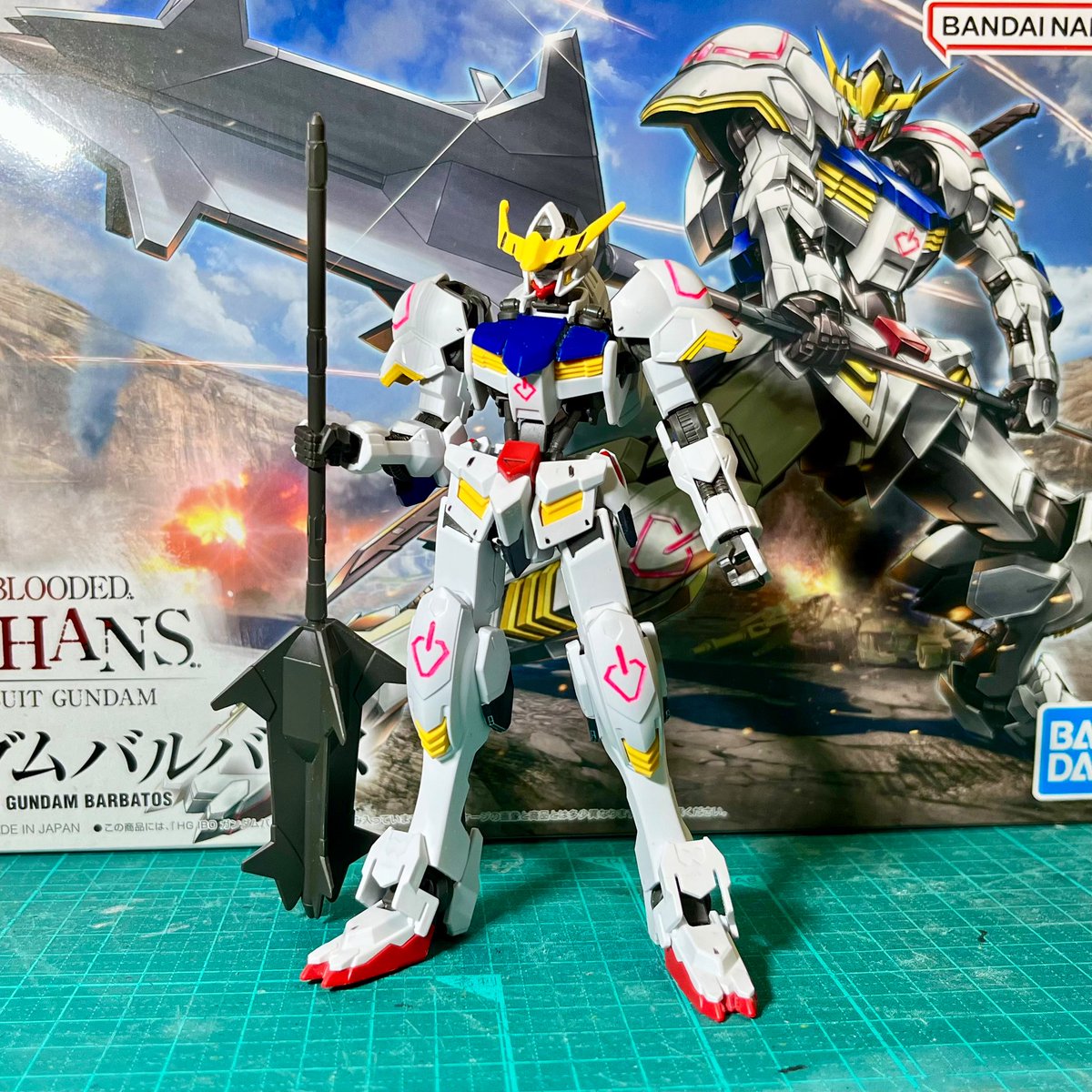 YeaOh_YeaOh's tweet photo. ねぇ、次はどうすればいい？オルガ。

ってことでバルバトス。今回は部分塗装頑張りますた。がしかし蛍光ピンクじゃなくニュートラルのピンクの方が良かったような？🤔

それよかキャリバーン予約出来て良かったわ〜ま、暫く作らないけどな🤥 https://t.co/QUJOXO6JjB