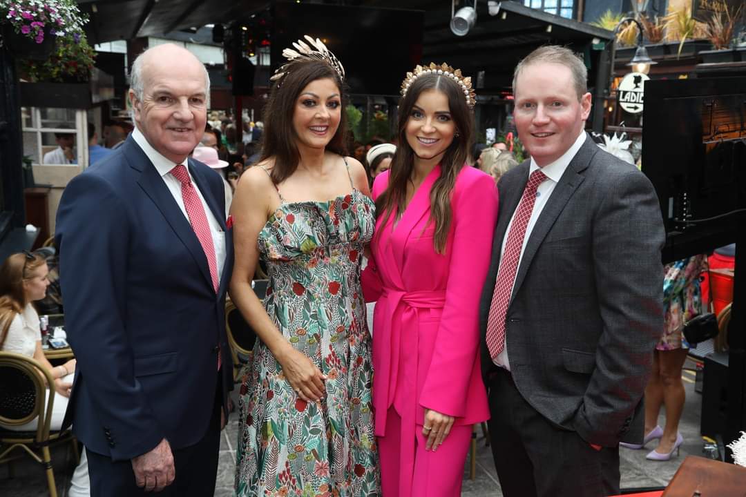 soundtolightgal's tweet photo. Delighted to be a part of the @Galway_Races Summer Festival Official Launch last week as they unveiled their plans which include;

💰 Over €2M in Prize Money 
🙌 New Sponsors
🎧 New Podcast
🥻 €13,000 for Best Dressed Lady Competition 

#GalwayRaces #SoundToLight https://t.co/u86f9BkpEC