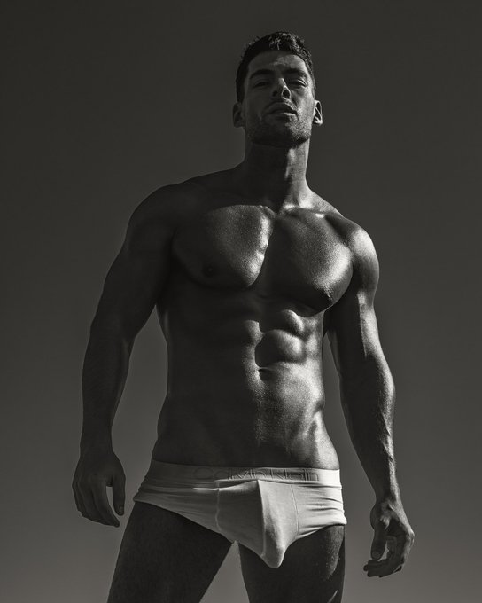 Hello❤️baby https://t.co/duBRqwwLzn