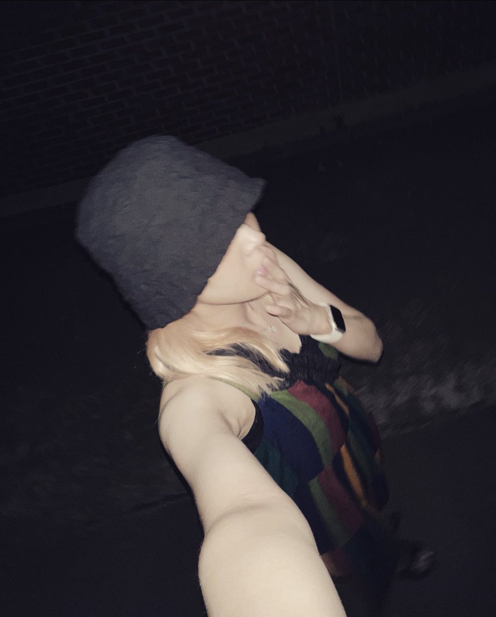 official_pixy's tweet image. [#로라]

혼자놀기 Lv.189362939 🍯🎧

#pixy #픽시 #winxy #윈시 #너무더워