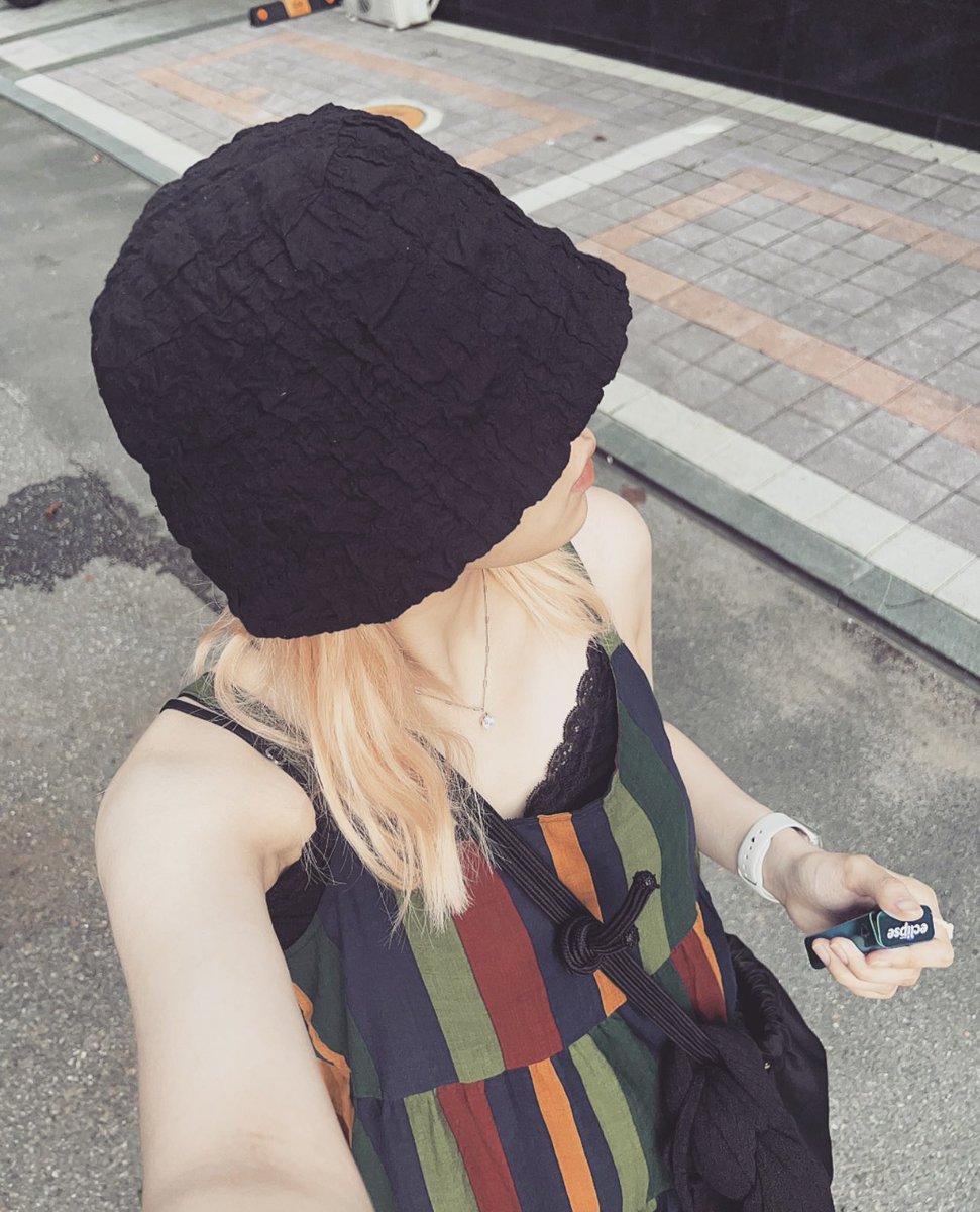 official_pixy's tweet image. [#로라]

혼자놀기 Lv.189362939 🍯🎧

#pixy #픽시 #winxy #윈시 #너무더워