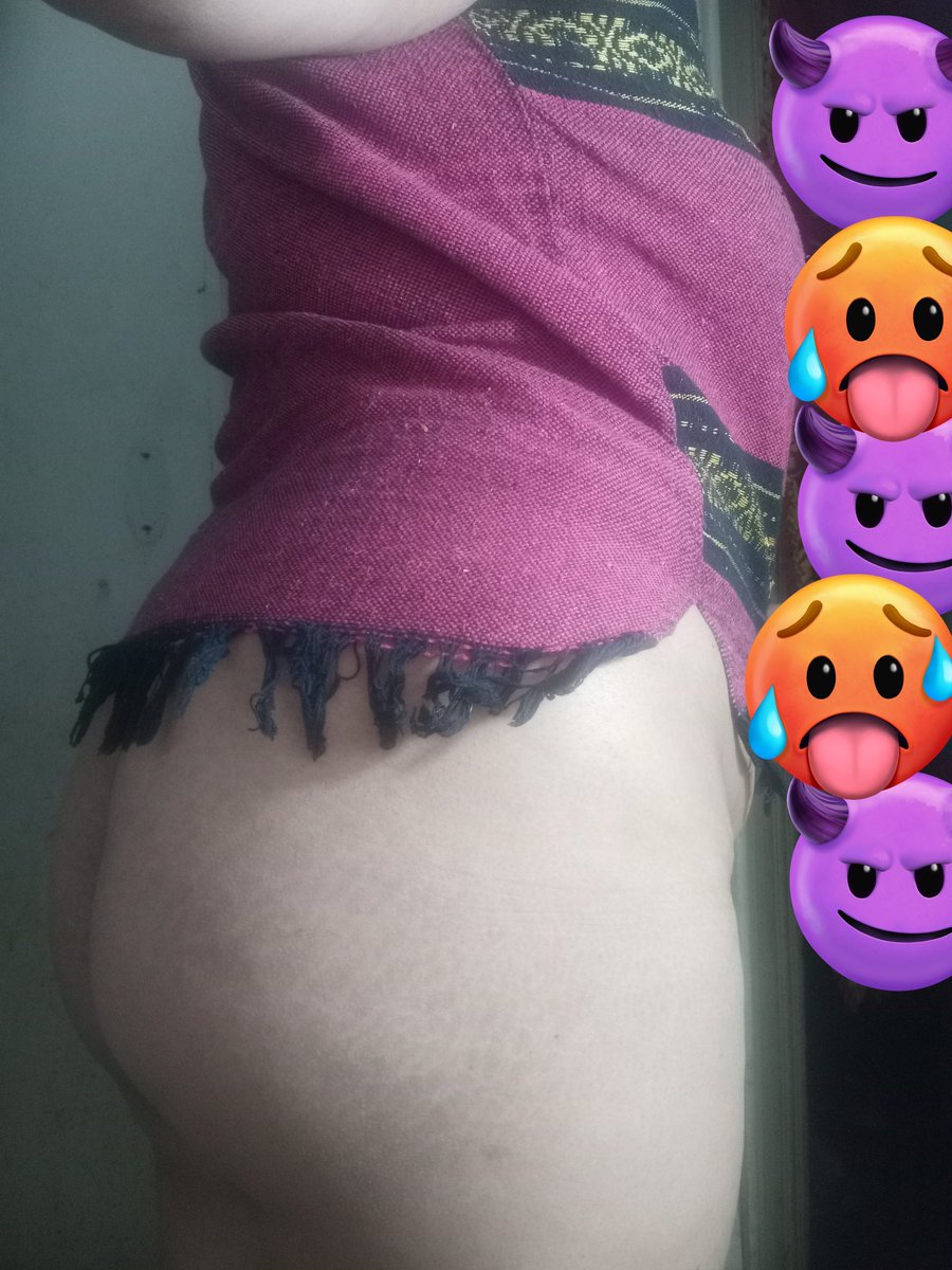 llina_paredes's tweet photo. Madrugada de #nalgas #traseros no es #Miercolesdeculos #Mierculitos ,pero aquΓ se los dejo π€€π€€π₯΅π₯΅ https://t.co/0hu8K4g8oj