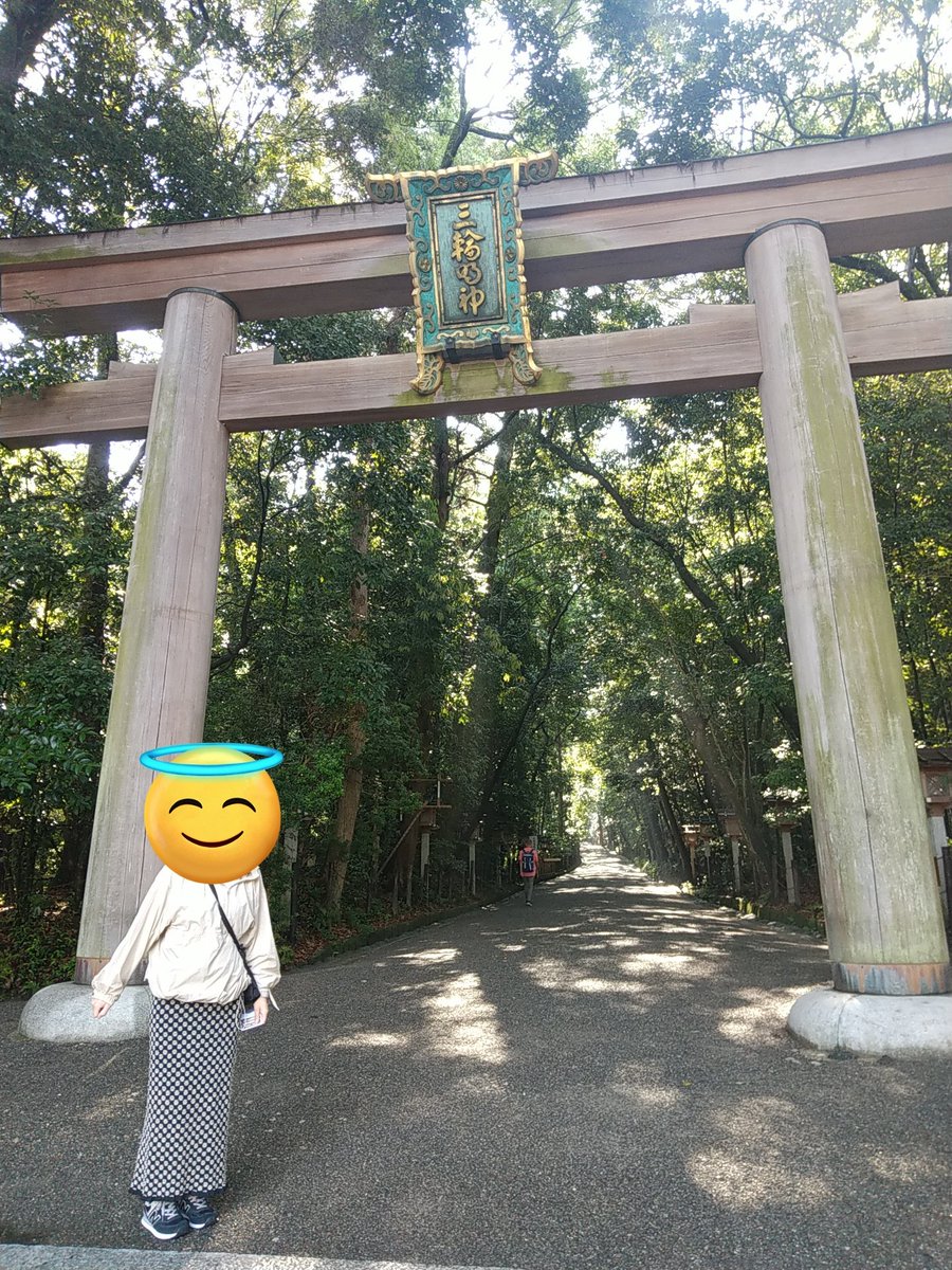 tellues07's tweet photo. 先月、妹と奈良に行ってきました！！
日本最古の神社と言われている大神神社と、玉置神社です。

たくさんの神様にご挨拶してきました。 https://t.co/jIluRSFiRq