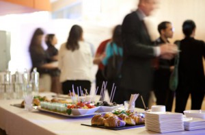 Richard_Fica's tweet photo. Un evento corporativo no es un simple coffee break, es la extensión de la marca y la reputación de la empresa.
Bonustrack
Marketing + Eventos + Capacitación Outdoor
#sabemoscomohacerlo https://t.co/REv1nKKohL