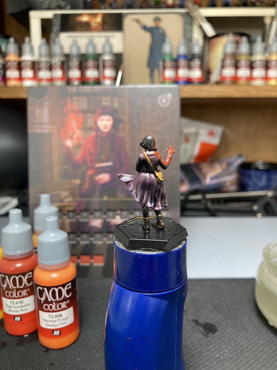 ChaNoailles's tweet photo. 🧛♂️Pause déj peinture terminée !
Figurine de Jade du jeu VAMPIRE THE MASQUERADE CHAPTERS (clan Tremere)
#peinturesurfigurine #paintingminis #miniaturepainting #PaintedMinis #miniatures #minis #WePaintMinis #paintedminis #vampirechapters #vampirethemasquerade #vampirelamascarade https://t.co/xNSiV0oGct