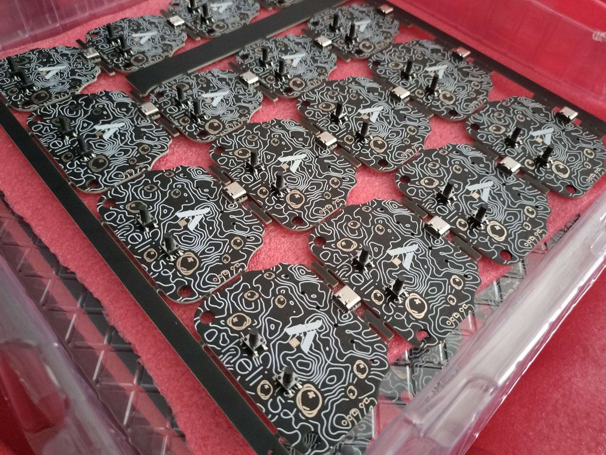AlphaTecBoards's tweet photo. After a long, long wait, we finally have one major part on our hands!

PCBs are here! https://t.co/bTS98QgAXm