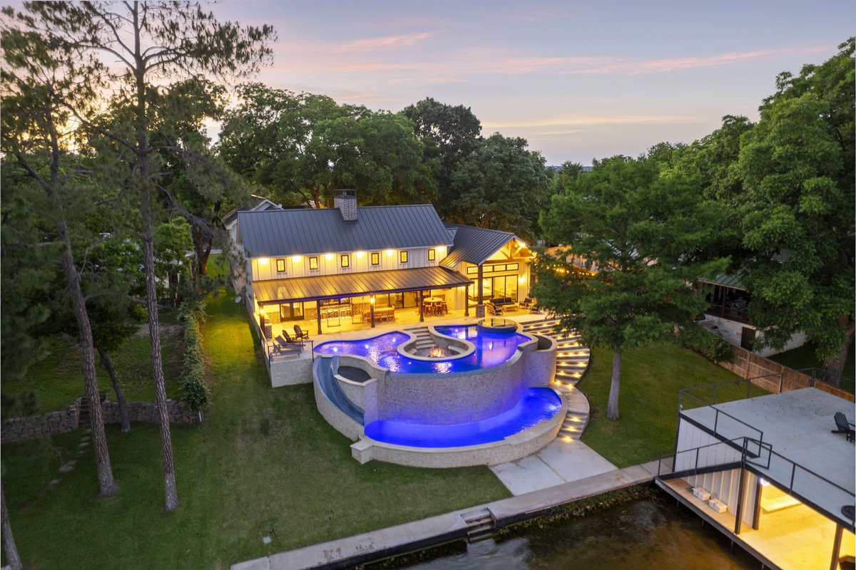 GGrayServices's tweet photo. LBJ Lodge: Now on Market!! - https://t.co/tcOW5Mqzh7 https://t.co/Be1uN7lZyZ