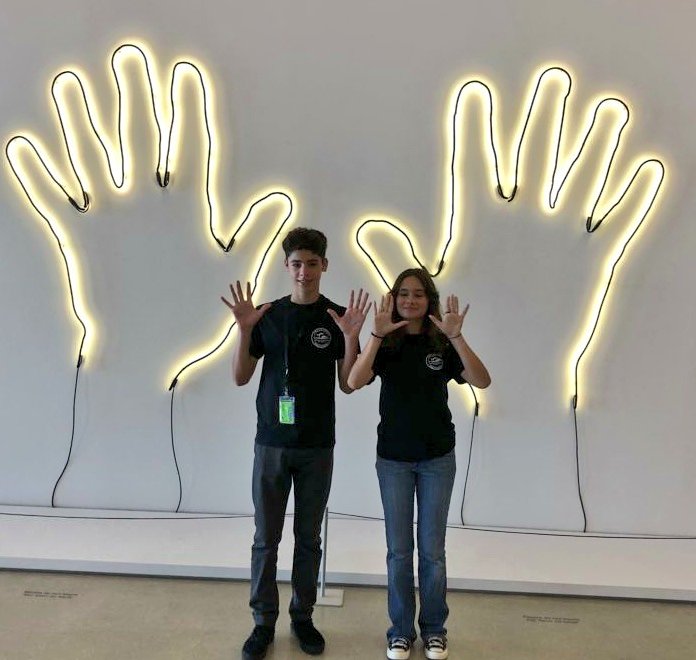 NAFMiami's tweet photo. Let the summer internship adventure begin! 🤩 Over 3,000 high schoolers are starting a 5-week paid program that's sure to be full of learning and experiences 🤓 #MiamiInterns #LearnGrowSucceed @drldiaz @SuptDotres @CTEMiami https://t.co/VML0shBaSL