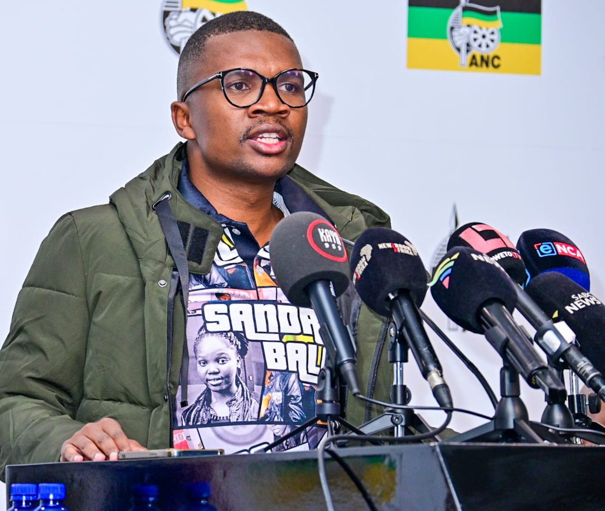 Collen_Malatji3's tweet photo. [ANCYL MEDIA BRIEFING]

Today we remind South Africa that the ANCYL officially has its autonomy back. The 26th ANCYL administration will be known as the leadership that prioritises addressing the fundamental issues of young people, particularly unemployment. 

#26thANCYLNationalCongress